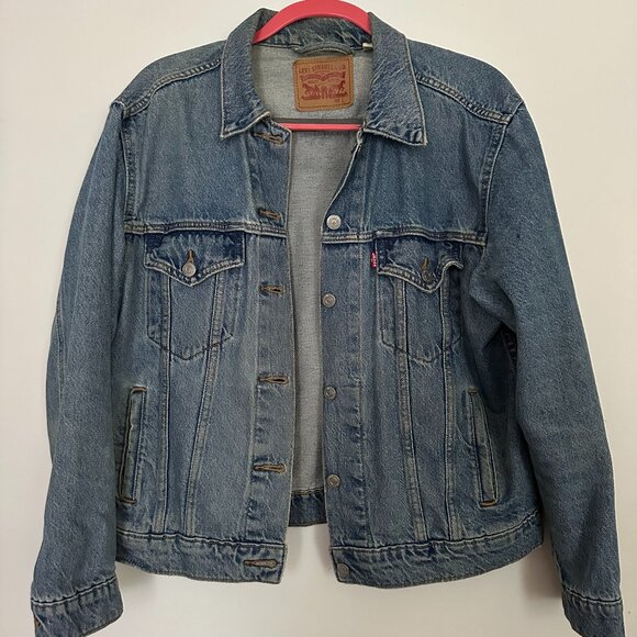 Levi's Jean Jacket - Picture 1 of 4